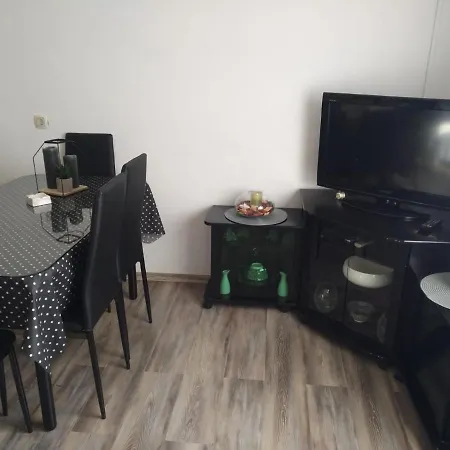 Apartment Greta *